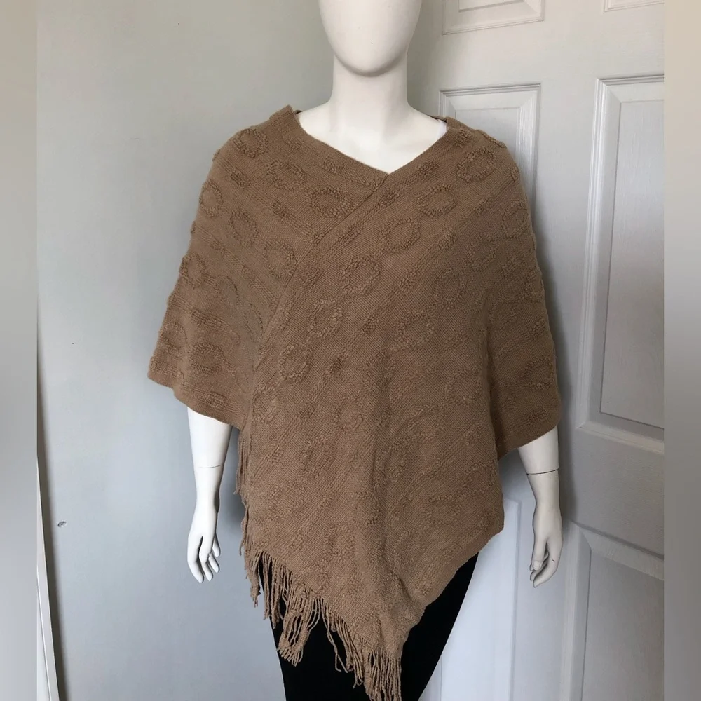 Brown Knit Poncho - Picture 1 of 3